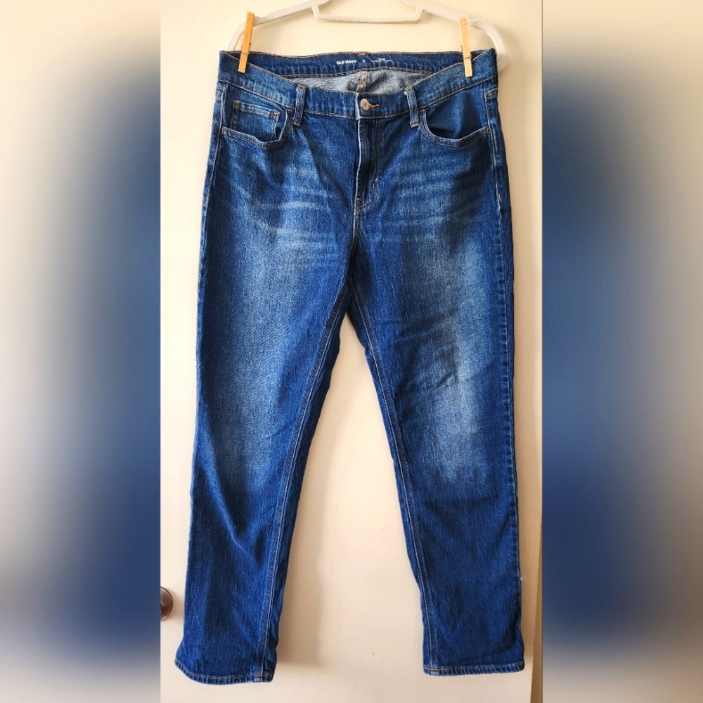 Old Navy Mid Rise Boyfriend Cut Jeans